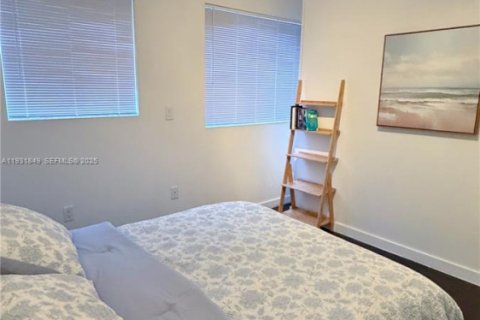 House in Miami Beach, Florida 1 bedroom, 48.4 sq.m. № 1990208 - photo 10