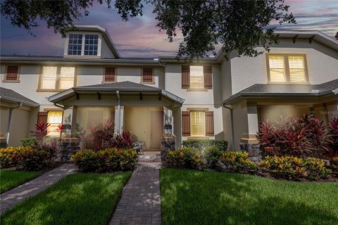 Townhouse in Winter Garden, Florida 3 bedrooms, 145.3 sq.m. № 1793803 - photo 1