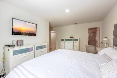 Townhouse in Winter Garden, Florida 3 bedrooms, 145.3 sq.m. № 1793803 - photo 22