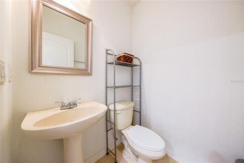 Townhouse in Winter Garden, Florida 3 bedrooms, 145.3 sq.m. № 1793803 - photo 19