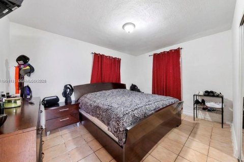Купить виллу или дом в Майами, Флорида 3 спальни, 111.11м2, № 2026563 - фото 17