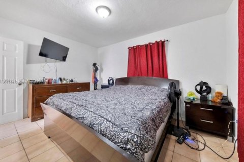 Купить виллу или дом в Майами, Флорида 3 спальни, 111.11м2, № 2026563 - фото 18