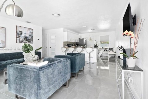 Villa ou maison à vendre à Fort Lauderdale, Floride: 3 chambres, 109.25 m2 № 2397873 - photo 9