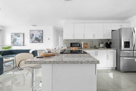 Villa ou maison à vendre à Fort Lauderdale, Floride: 3 chambres, 109.25 m2 № 2397873 - photo 16