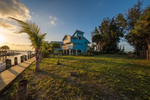Land in Grant-Valkaria, Florida № 2392133