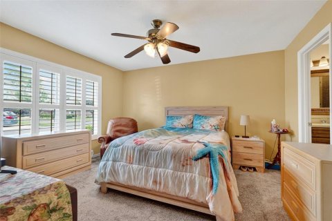 House in San Antonio, Florida 2 bedrooms, 129.88 sq.m. № 1907270 - photo 23
