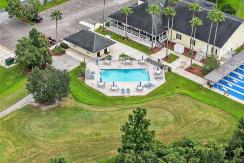House in San Antonio, Florida 2 bedrooms, 129.88 sq.m. № 1907270 - photo 9