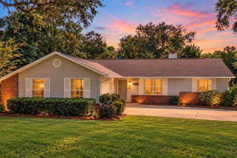Villa ou maison à Starke, Floride 3 chambres, 121.79 m2 № 2408443