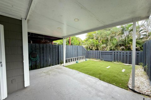 Adosado en venta en West Palm Beach, Florida, 2 dormitorios, 107.95 m2 № 2417151 - foto 25