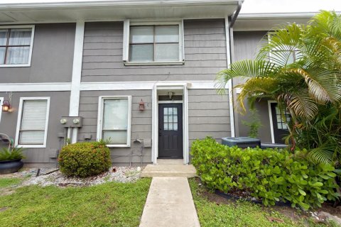 Adosado en venta en West Palm Beach, Florida, 2 dormitorios, 107.95 m2 № 2417151 - foto 2