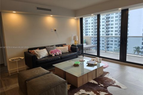 Condominio en venta en Miami Beach, Florida, 2 dormitorios, 121.7 m2 № 1980911 - foto 7