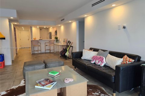 Condominio en venta en Miami Beach, Florida, 2 dormitorios, 121.7 m2 № 1980911 - foto 6