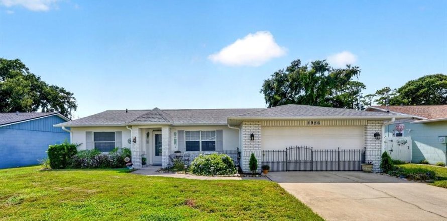 Villa ou maison à South Daytona, Floride 3 chambres, 143.63 m2 № 2305074