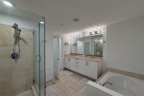 Купить кондоминиум в Авентура, Флорида 3 спальни, 171.78м2, № 1850549 - фото 18