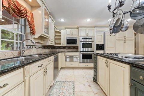 Villa ou maison à vendre à Homestead, Floride: 4 chambres, 265.89 m2 № 2087001 - photo 12