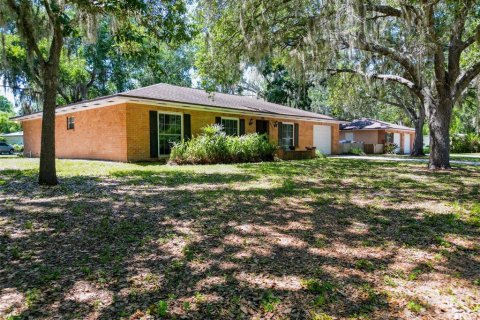 Villa ou maison à vendre à Odessa, Floride: 3 chambres, 201.41 m2 № 2125116 - photo 10