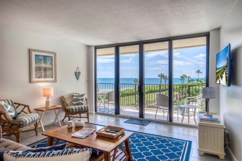 Condo in Jupiter, Florida, 2 bedrooms № 2399749 - photo 7