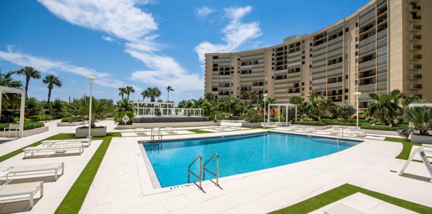 Condo in Jupiter, Florida, 2 bedrooms № 2399749