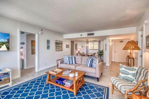 Condo in Jupiter, Florida, 2 bedrooms № 2399749 - photo 9