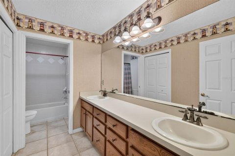 Casa en venta en Mount Dora, Florida, 4 dormitorios, 241.17 m2 № 2215543 - foto 27