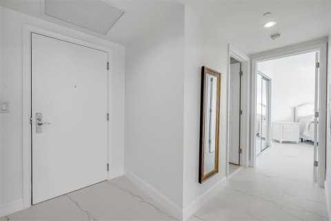 Купить кондоминиум в Холли Хилл, Флорида 9 комнат, 193.14м2, № 2094220 - фото 23