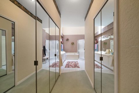 Купить виллу или дом в Палм-Харбор, Флорида 4 комнаты, 204.38м2, № 1670059 - фото 18