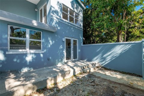Townhouse in Fort Lauderdale, Florida 3 bedrooms, 169.27 sq.m. № 1802648 - photo 19