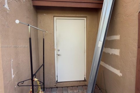 Купить виллу или дом в Уэстон, Флорида 3 спальни, 142.51м2, № 2062683 - фото 9