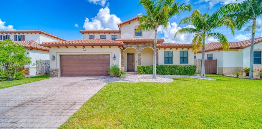 Villa ou maison à Homestead, Floride 4 chambres, 272.11 m2 № 2318330