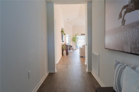 Casa en venta en Polk City, Florida, 3 dormitorios, 186.83 m2 № 2207306 - foto 2
