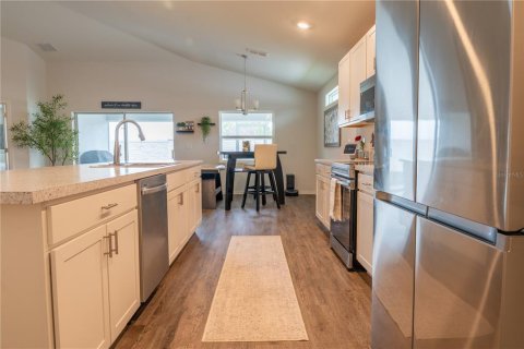 Casa en venta en Polk City, Florida, 3 dormitorios, 186.83 m2 № 2207306 - foto 10