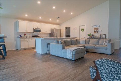 Casa en venta en Polk City, Florida, 3 dormitorios, 186.83 m2 № 2207306 - foto 4