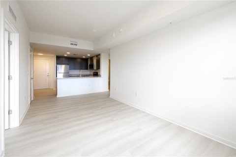 Condo in Orlando, Florida, 2 bedrooms № 2096511 - photo 14