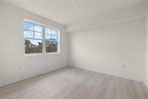 Condo in Orlando, Florida, 2 bedrooms № 2096511 - photo 13