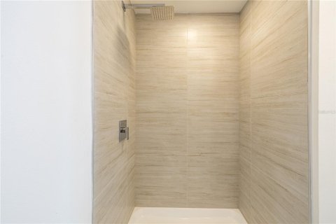 Condo in Orlando, Florida, 2 bedrooms № 2096511 - photo 18