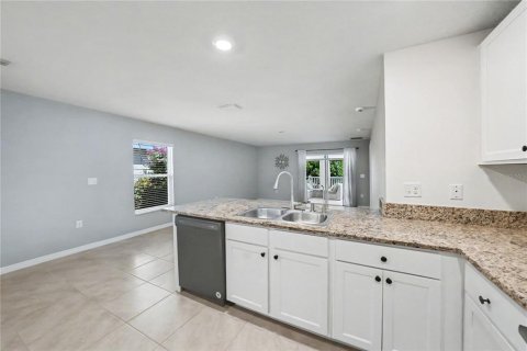 House in Riverview, Florida 3 bedrooms, 140.84 sq.m. № 2096204 - photo 14