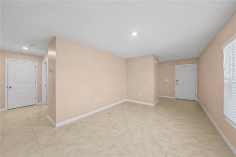 House in Riverview, Florida 3 bedrooms, 140.84 sq.m. № 2096204 - photo 6