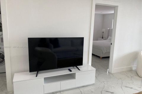 Copropriété à louer à Pompano Beach, Floride: 2 chambres, 99.41 m2 № 2045919 - photo 24