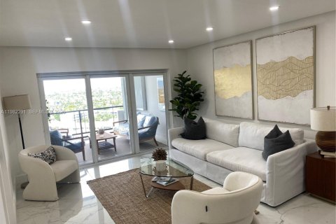 Copropriété à louer à Pompano Beach, Floride: 2 chambres, 99.41 m2 № 2045919 - photo 17