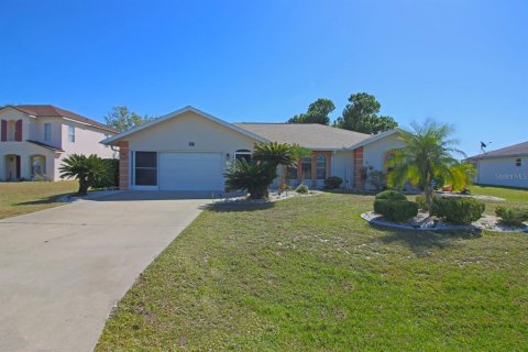 Villa ou maison à Punta Gorda, Floride 3 chambres, 160.35 m2 № 2099376