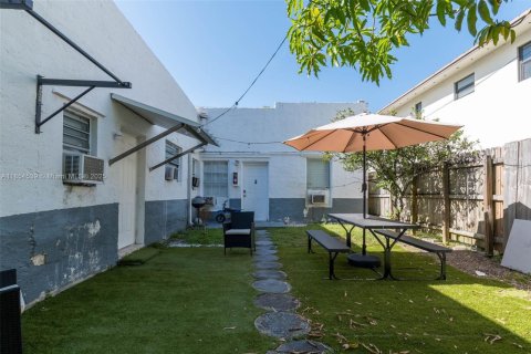 Propiedad comercial en venta en Miami, Florida № 2054824 - foto 17