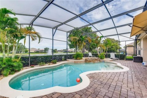 Casa en alquiler en Orlando, Florida, 5 dormitorios, 359.44 m2 № 1688348 - foto 9