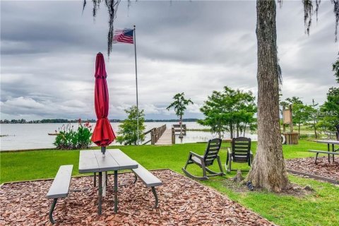 Casa en alquiler en Orlando, Florida, 5 dormitorios, 359.44 m2 № 1688348 - foto 10