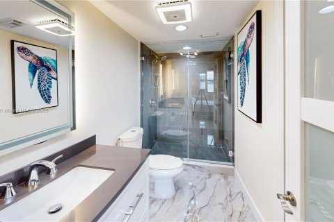Condo in Homestead, Florida, 3 bedrooms  № 1801100 - photo 18