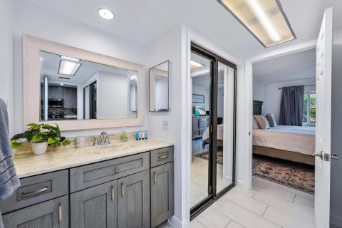 Condominio en alquiler en Hutchinson Island South, Florida, 1 dormitorio, 64.01 m2 № 2182794 - foto 17