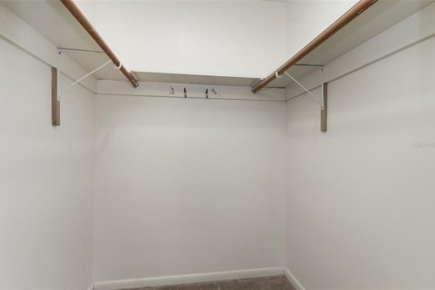 Condo in Winter Haven, Florida, 2 bedrooms  № 1888445 - photo 19