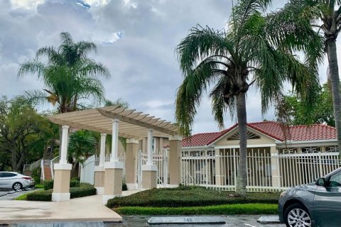 Condo in Kissimmee, Florida, 3 bedrooms  № 1850148 - photo 27