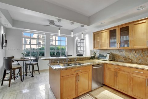 Купить кондоминиум в Авентура, Флорида 3 спальни, 332.22м2, № 1692445 - фото 15