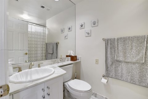 Купить кондоминиум в Авентура, Флорида 3 спальни, 332.22м2, № 1692445 - фото 25