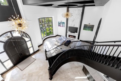 Villa ou maison à vendre à Fort Lauderdale, Floride: 5 chambres, 491.27 m2 № 1860884 - photo 11